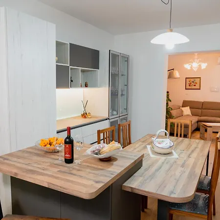 Casa Di Samu Apartment *